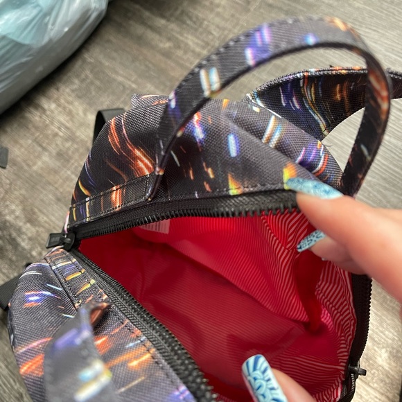 EUC Nova Mini Backpack - Picture 4 of 4